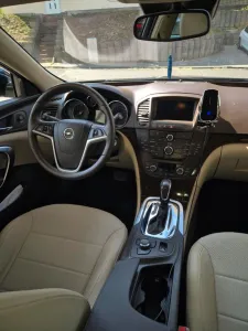 Opel insignia 2.0 turbo