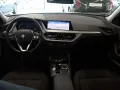 BMW 118i Advantage, Kamera, Wireless Charging
