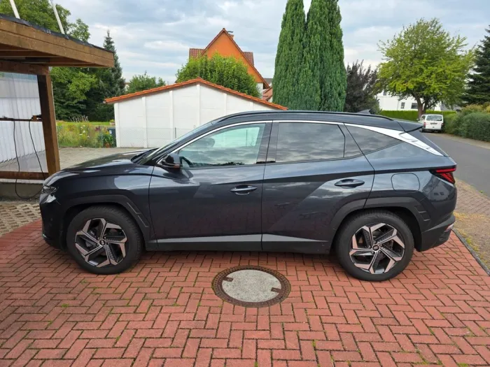 Hyundai TUCSON 1.6 T-GDI Plug-in Hybrid 4WD Auto -