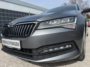 Skoda Superb 1.5 TSI DSG Led Navi Vc DAB  Shz Pdc Ahk