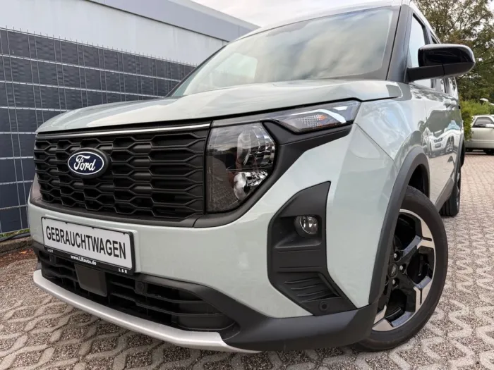 Ford Tourneo Courier 1.0EcoBoost Active Navi Kamera