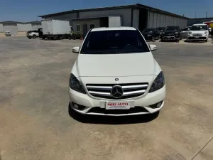 Mercedes-Benz Mercedes-benz B 180 B 180 CDI Executive