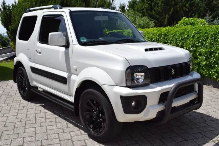 Suzuki Jimny Style BLACK & WHITE EDITION