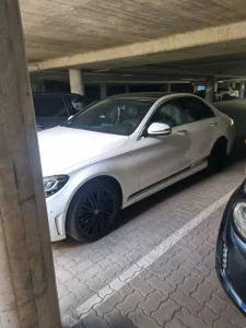 Mercedes-Benz C 200 4MATIC Autom. AMG Line