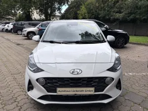 Hyundai i10 1.0 Automatik 