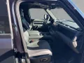 Land Rover Defender 110 4.4 Benzin P635 OCTA Black Edition