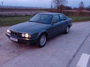 BMW E34 520i