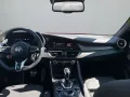 Alfa Romeo Giulia 2.9 V6 Bi-Turbo QUADRIFOGLIO ACC+LED+Navi