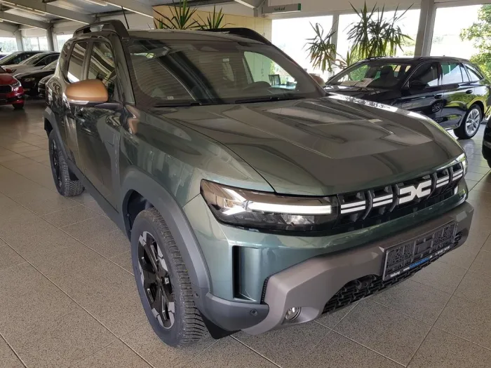 Dacia Duster 3 TCe MildHybrid 4X4 EXTR. Navi Sitzheiz.