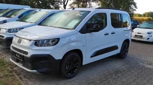 Fiat Qubo L 5-Sitzer L1 1.5 Diesel 96 kW Icon