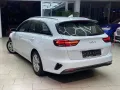 Kia Ceed 1.6 CRDi Mild Hybrid Vision Automatik Navi 