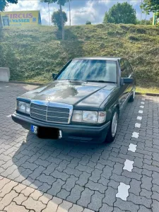 Mercedes-Benz Mercedes W201 190E 2,0