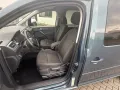 Volkswagen Caddy Maxi 1,4  7 Sitze AHK