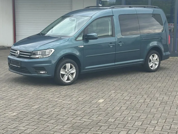 Volkswagen Caddy Maxi 1,4  7 Sitze AHK