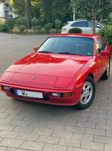 Porsche 924 S