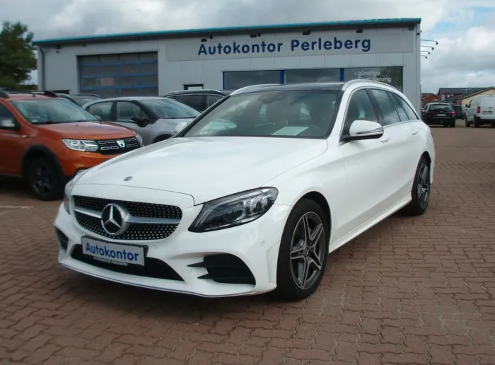 Mercedes-Benz C 200 C T-Modell 4Matic.AMG Line.Pano.AHK