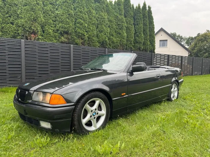 BMW e36 cabrio 325i