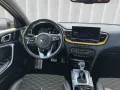Kia XCeed 1.4 T-GDI DCT Launch Edition Pano