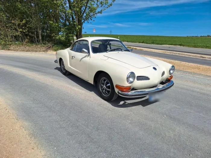 Volkswagen Karmann Ghia