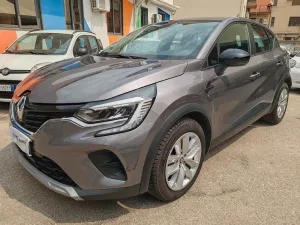 Renault Captur Full Hybrid E-Tech 145 CV Zen