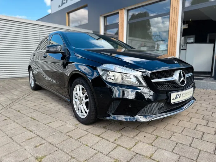 Mercedes-Benz A 200 A A 200 BlueEfficiency Urban NAVI