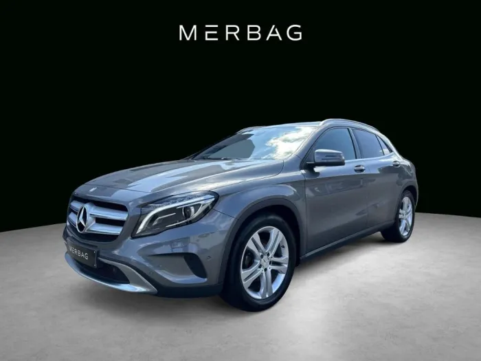 Mercedes-Benz GLA 180 Sport Utility Vehicle BiXenon Kam. LM