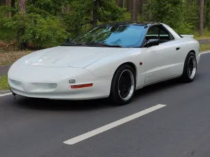 Other Pontiac Firebird 3.4 V6 T-Top - Manuell - ...