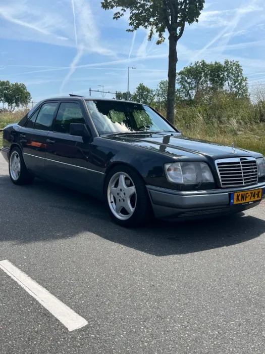Mercedes-Benz E 420 v8 w124