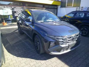 Hyundai TUCSON Tucson Trend Pano Matrix PrivG SHZ ACC el