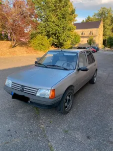Peugeot 205 GR/Green