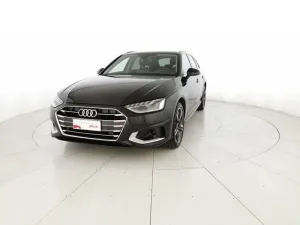 Audi A4 Avant 35 2.0 tdi mhev Business Advanced 