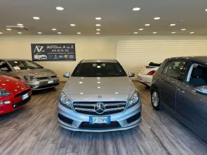Mercedes-Benz Mercedes-benz A 200 BlueEFFICIENCY Premium
