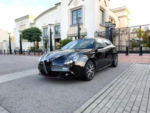 Alfa Romeo Giulietta Veloce-2.Hand-TCT- Garantie-Scheckheft