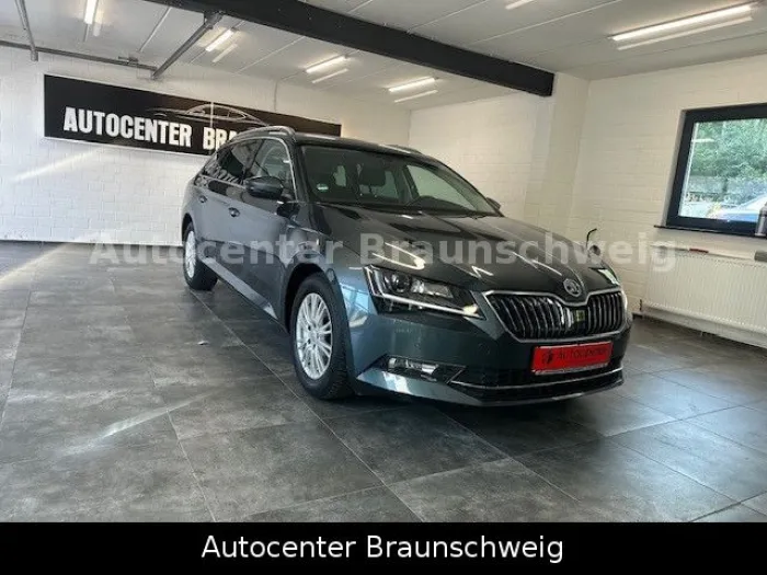 Skoda Superb Combi Ambition