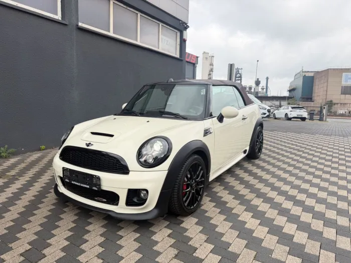 MINI John Cooper Works Cabrio Navi Leder Xenon