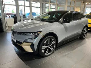 Renault Megane E-TECH Electric Iconic 220