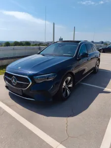 Mercedes-Benz E 300 de Avantgarde Advanced Plus Pano 360ćKamm
