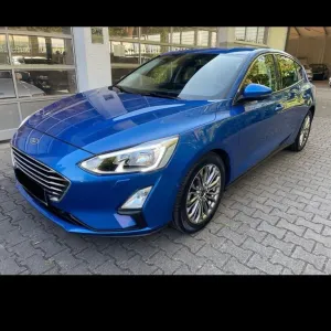 Ford Focus MK4 Titanium Edition * Frischer TÜV*
