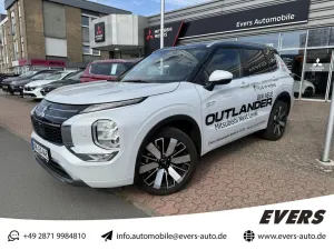 Mitsubishi Outlander PHEV Top *LED *SHZ *HUD *Sound