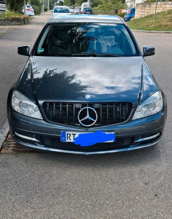 Mercedes-Benz +4915754413732