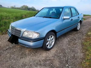 Mercedes-Benz Mercedes W202 Oldtimer  250 Diesel 5 Zylinder