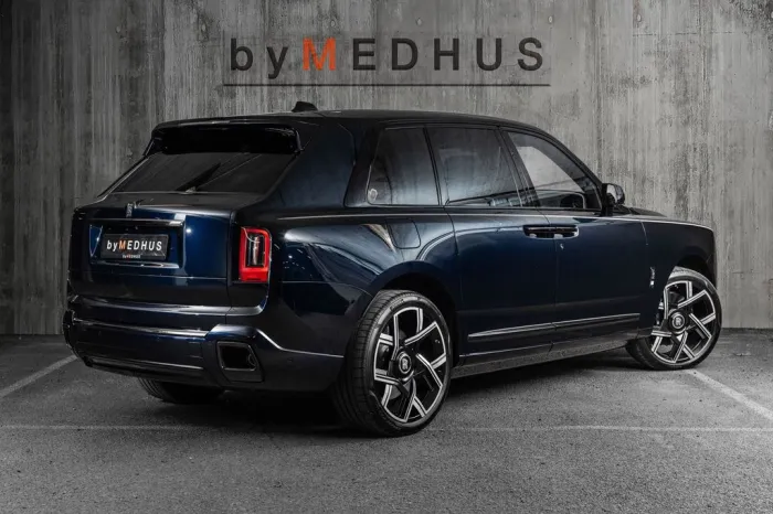 Rolls-Royce Cullinan -