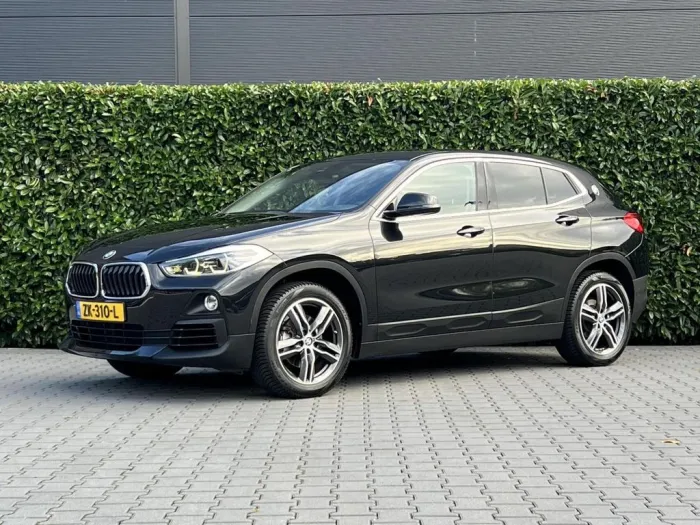 BMW X2 sDrive18i Executive Edition, NL AUTO, NAP LOG