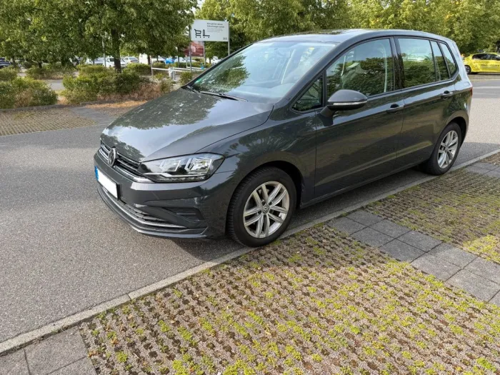 Volkswagen Golf Sportsvan 1.6 TDI SCR DSG Comfortline C...
