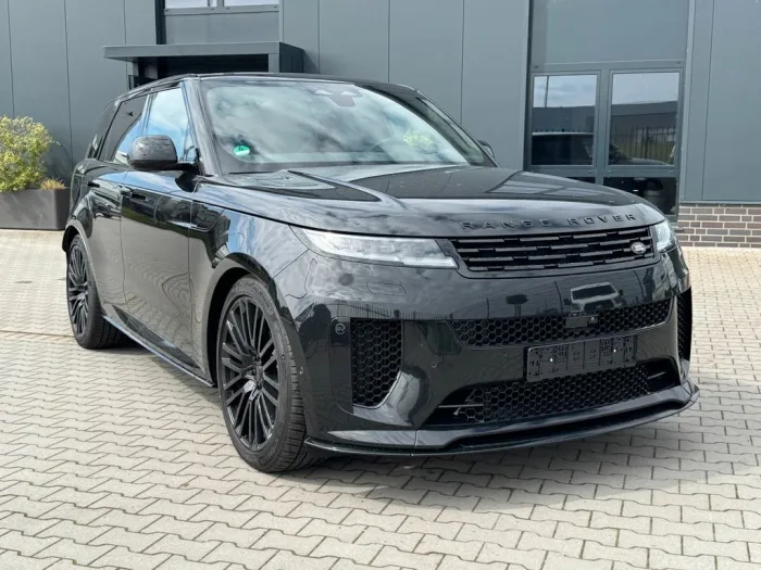 Land Rover Range Rover Sport SV P635