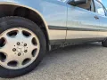 Mercedes-Benz Mercedes Benz W124 260E