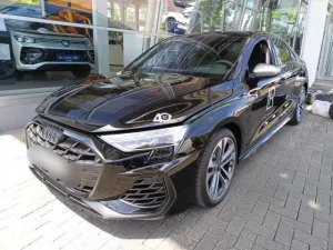 Audi S3 Limousine 2.0 TFSI S tronic,LED,Navi,HUD