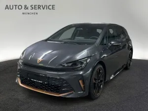 Cupra Born 140 kW (190 PS) 58 kWh Winterpaket-ACC
