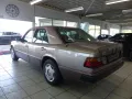 Mercedes-Benz 200 E 124 Guter Zustand Garagenwagen Tüv Neu