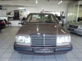 Mercedes-Benz 200 E 124 Guter Zustand Garagenwagen Tüv Neu